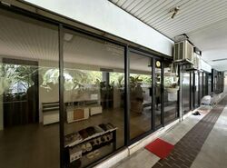 Teresa Ville (D4), Retail #451460311